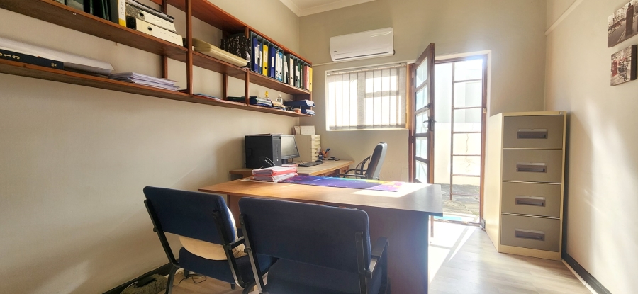 3 Bedroom Property for Sale in Bredasdorp Western Cape